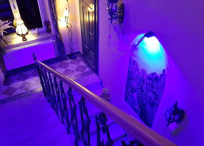 Edinburgh Hotell 3*