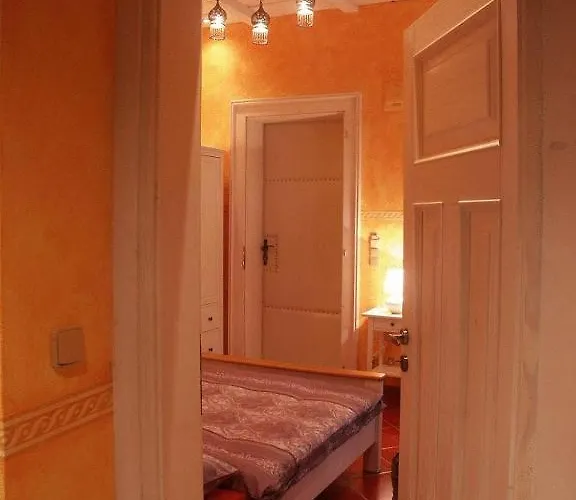 Hotel Edinburgh 3*